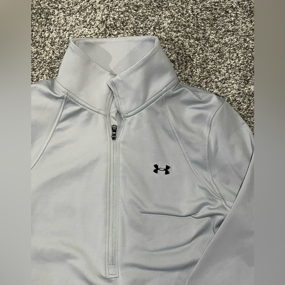 UNDER ARMOUR WOMENS XS  Extra Small FITTED COLDGEAR UA 1/2 ZIP  Pullover GRAY - Picture 2 of 3